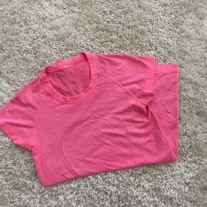 Lululemon Swiftly Tech Short Sleeve T-Shirt